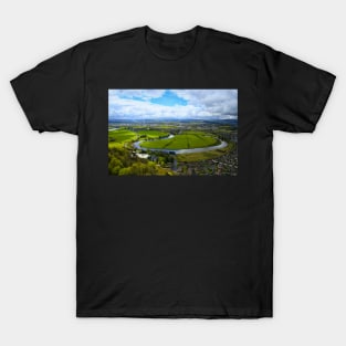 Stirling Battlefield and the River Forth T-Shirt